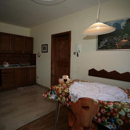 Villetta Panorama Apartment Canazei Bilik gambar