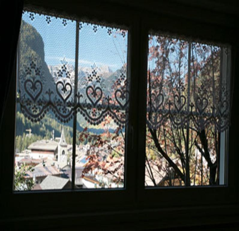 Villetta Panorama Apartment Canazei Luaran gambar